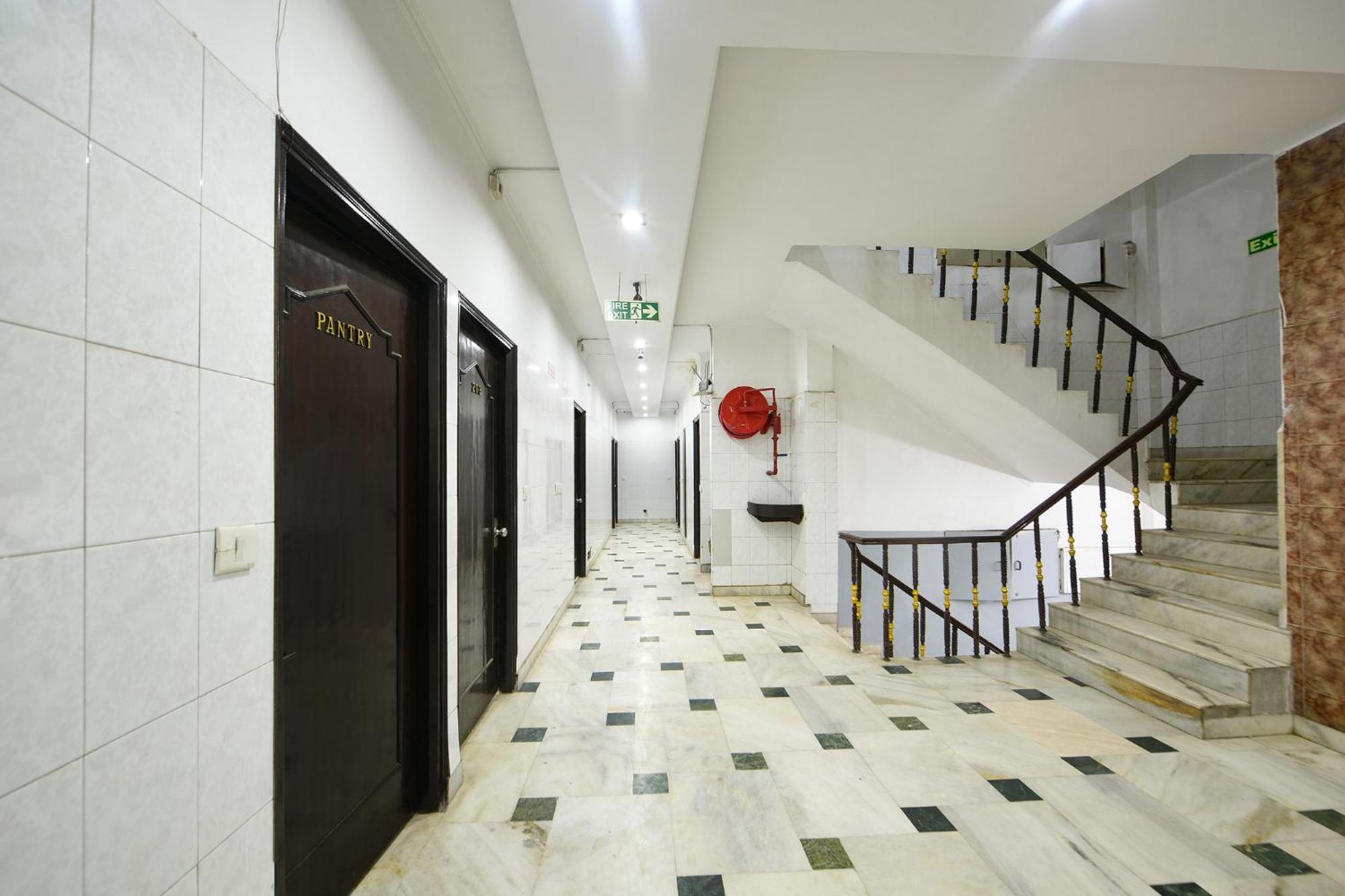 Oyo22154德里达巴酒店 外观 照片