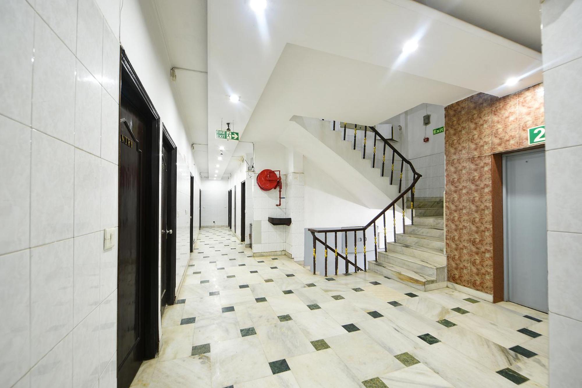 Oyo22154德里达巴酒店 外观 照片