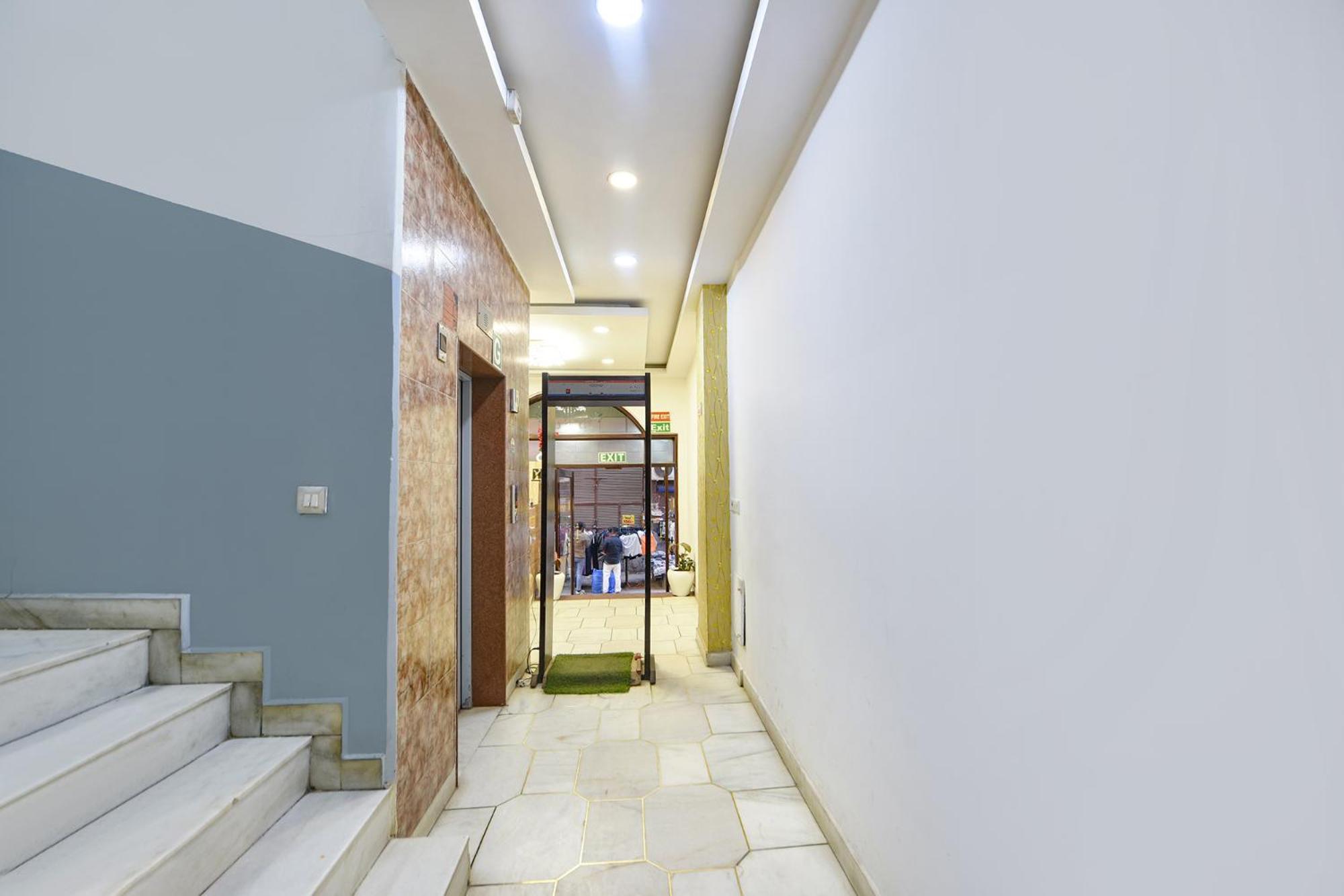 Oyo22154德里达巴酒店 外观 照片